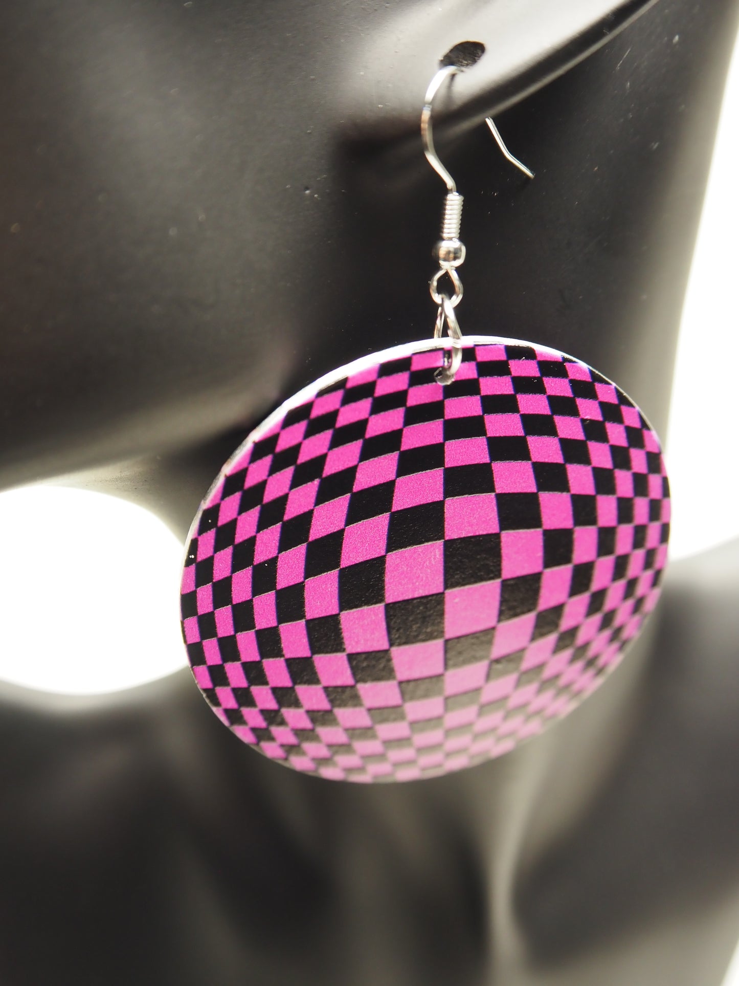 Optical illusion trippy checkerboard earrings look 3D! Cyber hot pink